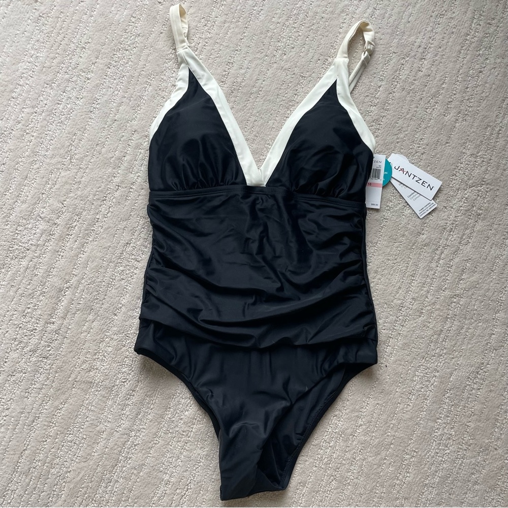 Jantzen Black and White Bathingsuit